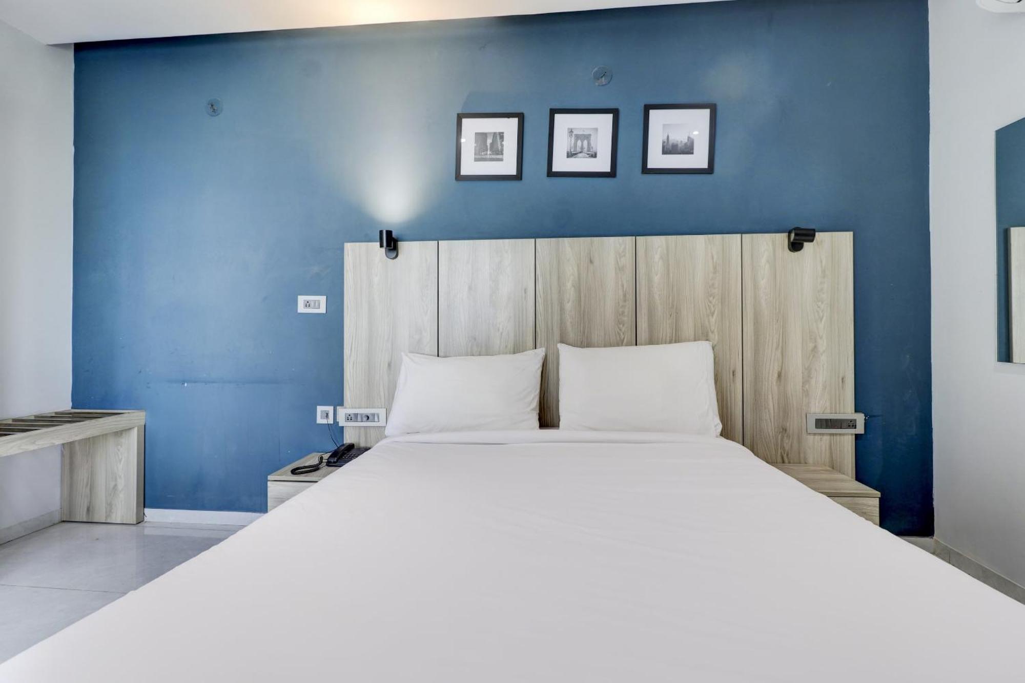 Super Sleek Townhouse Galexia Hotel And Resorts Bangalore Exterior foto