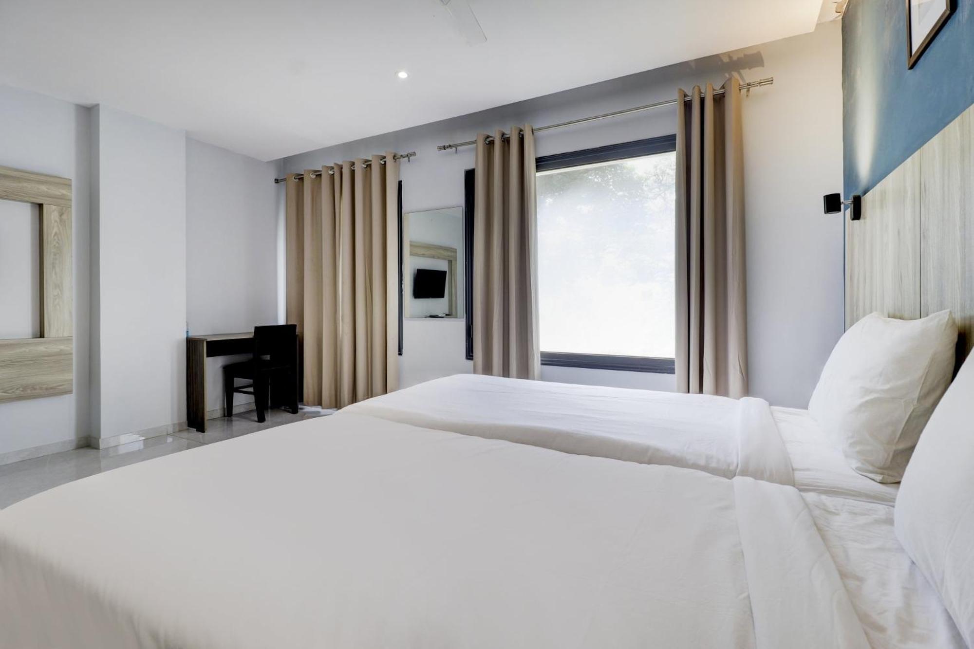 Super Sleek Townhouse Galexia Hotel And Resorts Bangalore Exterior foto