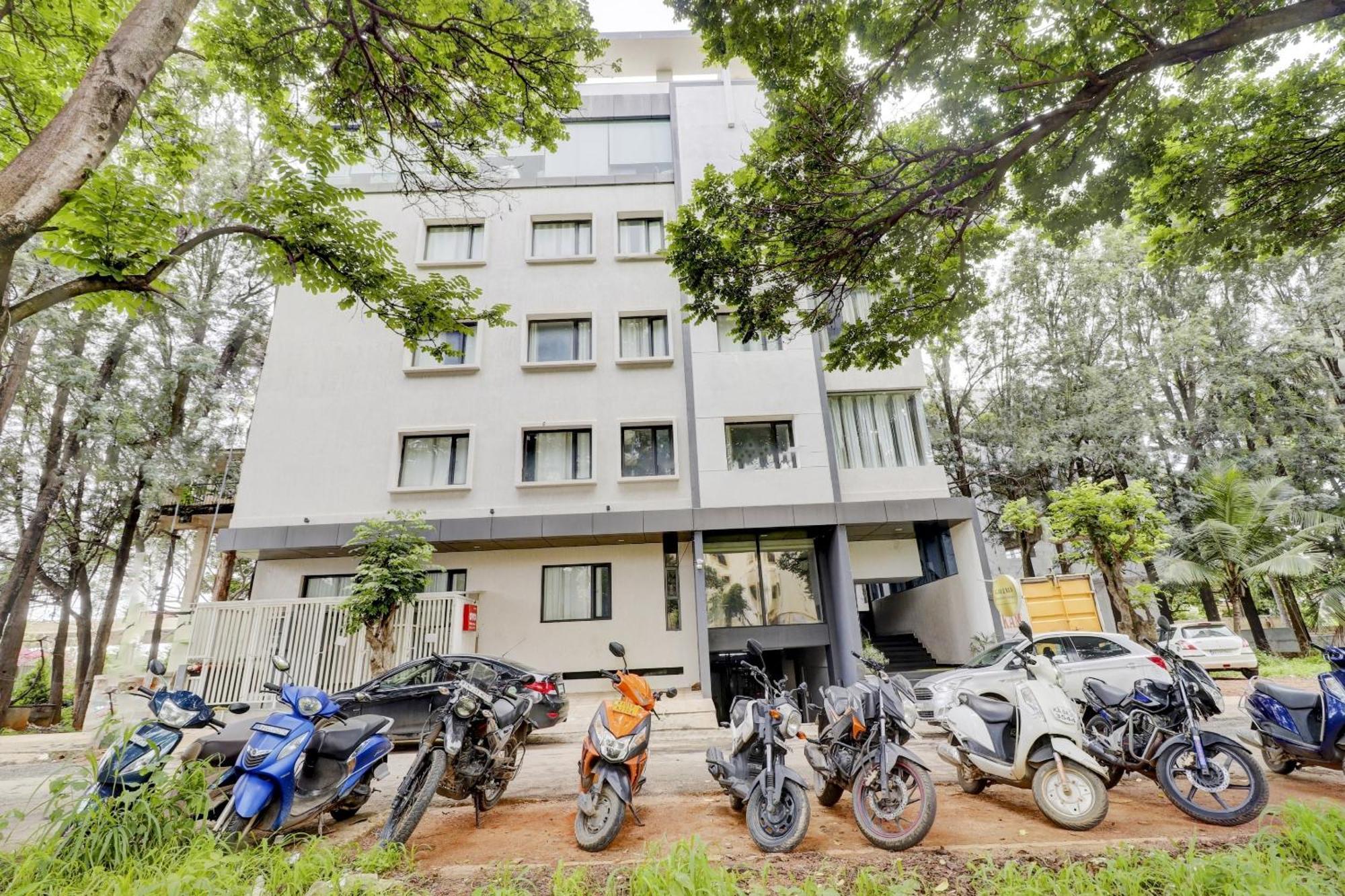 Super Sleek Townhouse Galexia Hotel And Resorts Bangalore Exterior foto
